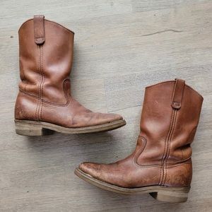 Redwing pull on leather boots western pecos